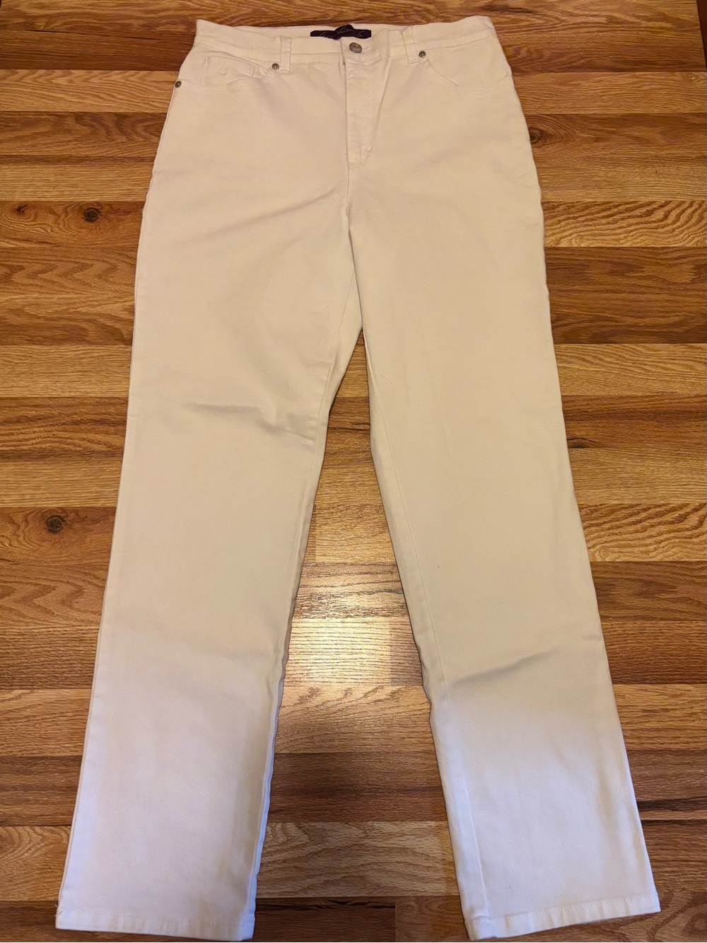 Gloria Vanderbilt Amanda White Straight Leg Jeans Size 10